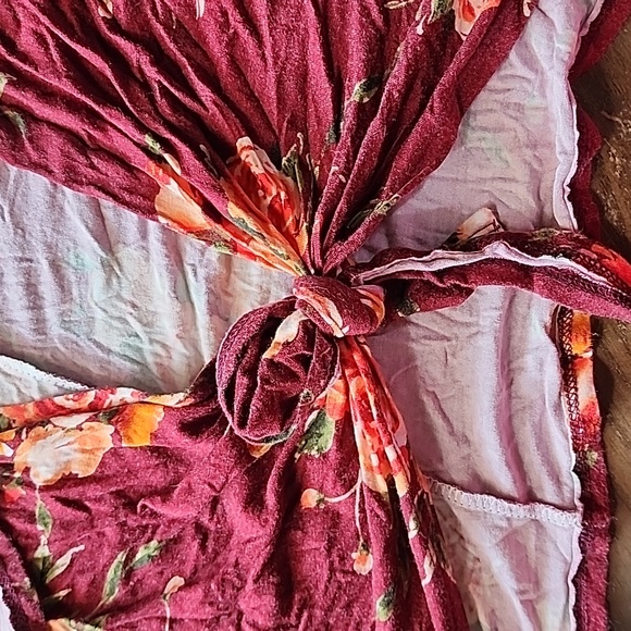 womens tie front too! - Picture 3 of 3